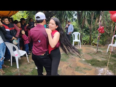 BAILE BAJO LLUVIA EN MATAQUESCUINTLA JALAPA (Parte5)