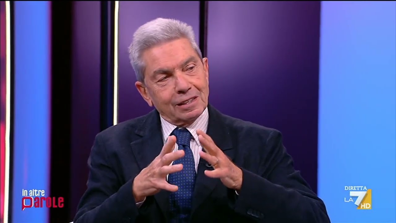 Cori fascisti a Parma, Padellaro: "Per Giorgia Meloni sono diventati un problema"