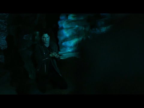 TVD 8x14 - Damon sacrifices himself to save Stefan and Elena's soul from the devil | Delena HD