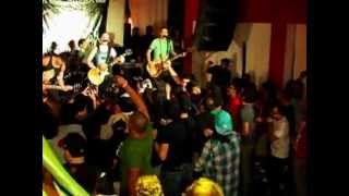 Rufio - Out of Control (FAREWELL TOUR PANAMA 2012)