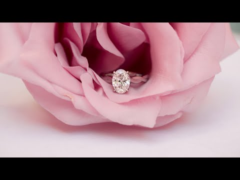 1.5 Carat Oval Lab Grown Diamond Solitaire with Twisting Band in Platinum | Ada Diamonds