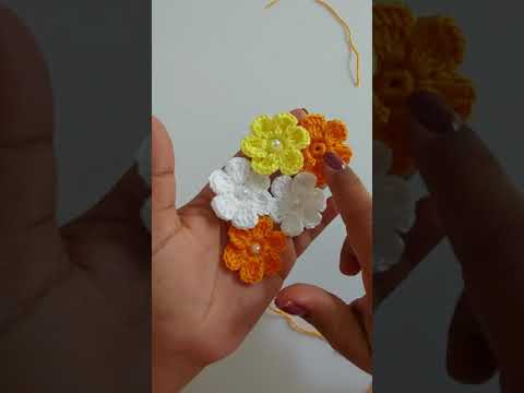 Beautiful and easy little flower, for application 👏crochet flower