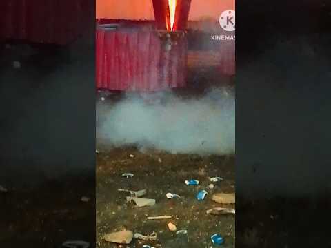 #toptrending #shorts#feed#waterbottle#blast#chemistry#experiment#h2o#react#sodium#chemistry#lab