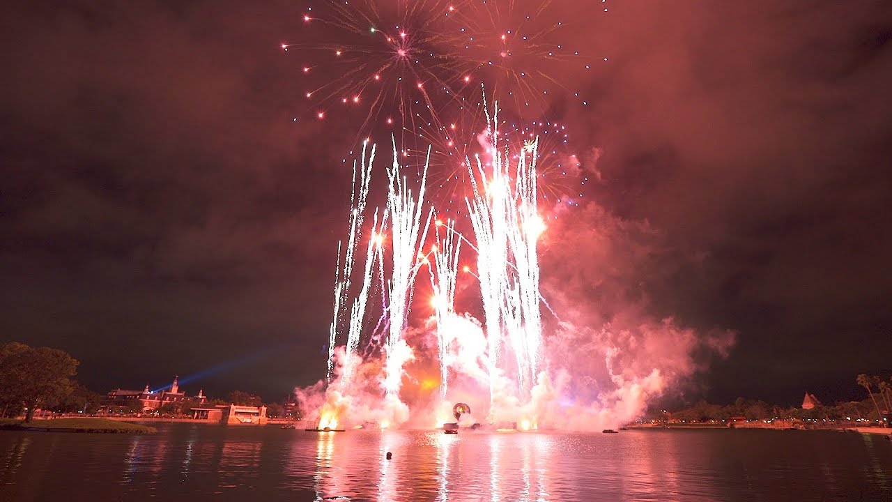 Epcot 35th Fireworks Finale