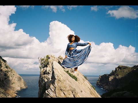 ROLA - Komm näher (Visualizer/ lyric video) - [prod. by goldenair]