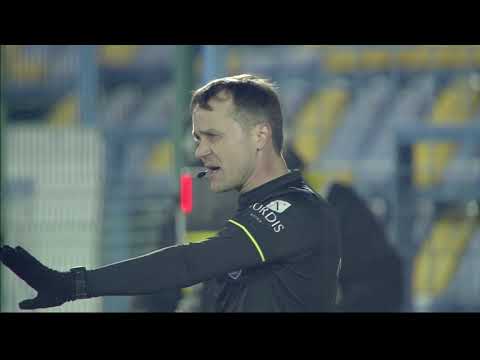 REZUMAT: FC Voluntari - Dinamo 1-1. "Câinii" nu câştigă nici cu om în plus