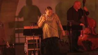 Stacy Rowles, "S' Wonderful" by George Gershwin