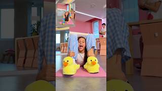 FLEXIBILITY BATTLE 🤸‍♀️🎶 #familyfirst #flexibility
