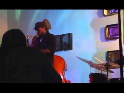 LIVE at Flanders: The Stacy Dillard Trio