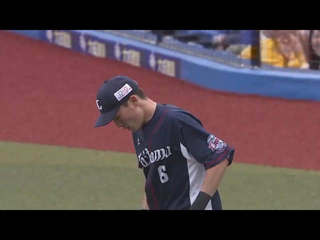 【8回裏】ライオンズ・源田 打球まで一直線に走ってスライディングキャッチ!! 2019/7/6 M-L