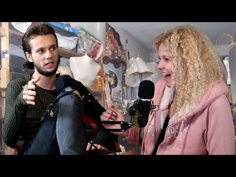 Egyetemi Élet: Féktelen bulik, Kollégium túlélése, Gólyatábor -Garázsmenet 4. rész