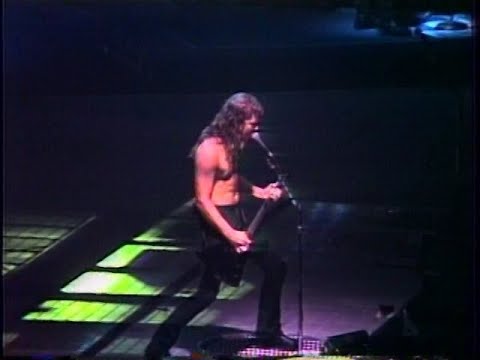 Metallica - ONE - James No Wristband -VERY RARE MOMENT - 1991.11.15 Toronto, Canada