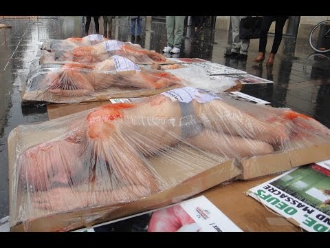 Barquettes de viande humaine pour la 5ème Edition de la Marche pour la fermeture des abattoirs