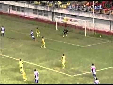 Gol do Polaco - Atlético Acreano - 09-06-2011