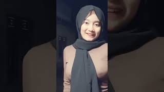 Download lagu Bantu naikin subscriber dongg kakk #tiktok #tiktokviral #cewektiktok #hijab #tiktokcantik #cantik mp3