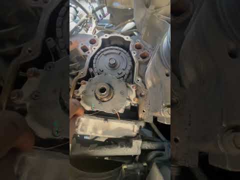 Chevy oil pump removal tips without removing pan #mechanic #automobile #chevy #1500 #ls #diy
