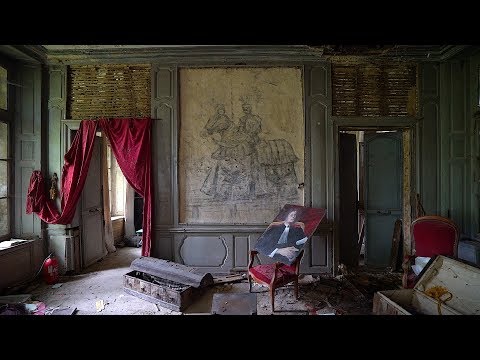 Abandoned Mansion With Cannon + Hidden Room Inside!! (Rare)