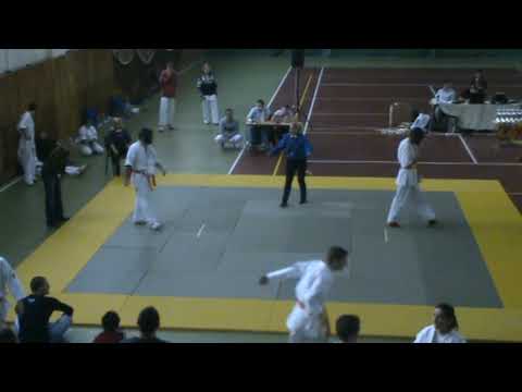 Cupa Oyama Karate Kyokushin Cluj Napoca 2009 - CSU Sibiu - Traian Oprean - kumite 1