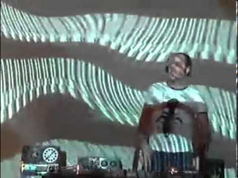 Rene Mascarpone / visuals by Lucky Looks - RTS.FM.100312