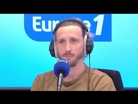 Baptiste Lecaplain, humoriste :"Je ne voulais pas dire à ma fille que je fais un spectacle"