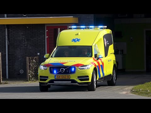 A1, Nilsson Volvo Ambulance 03-136 Emmen vanaf ambulancepost Borger naar onbekende melding