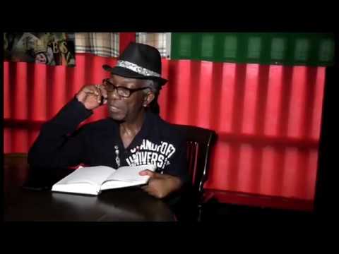 Iwan Esseboom - Madiwodo (Official Music Video)