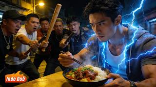 Download lagu Dewa perang lagi santap malam, diganggu preman. Sadar siapa dia, semua bersujud minta ampun! mp3