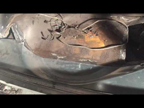 Classic Mini Restoration Rear Panel / Boot Floor Part 11