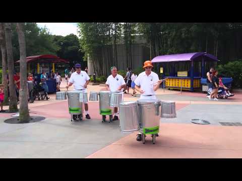 Epcot Jammitors in Future World East