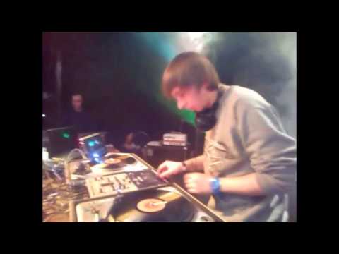 Madział/Melon/Dj Slime - "Cmentarz sumień" (live)