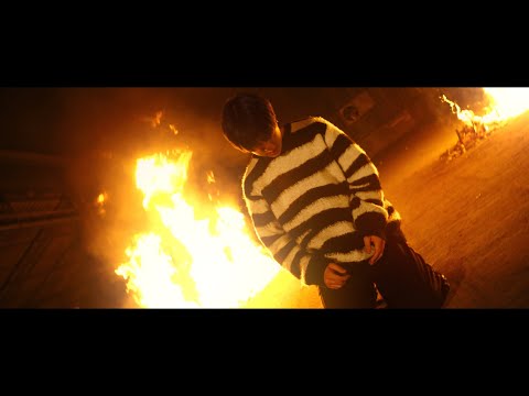 Video thumbnail for 끝이라고 말하지 마 (Loveache)