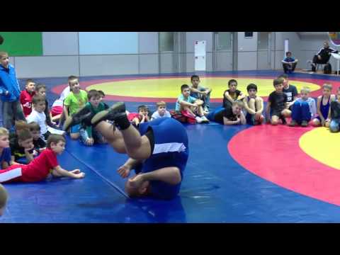 Alexander Karelin acrobatics