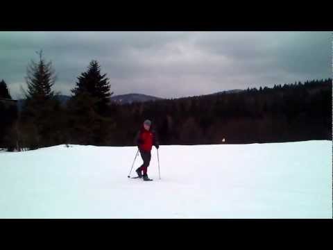 W rakietach śnieżnych na Lackową. Zimowe zabawy na sniegu...