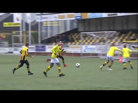 DOSKampen jo11-1 - sv Zwolle jo11-1 (oefen)