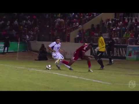 Football FAIL! Defender loses inside the box, forward scores!