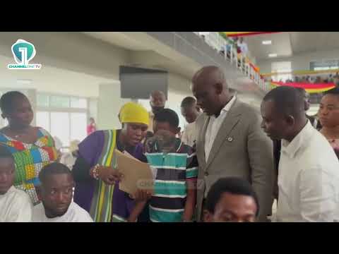 Haruna Iddrisu Visits SHS Placement Centre at GNAT Hall