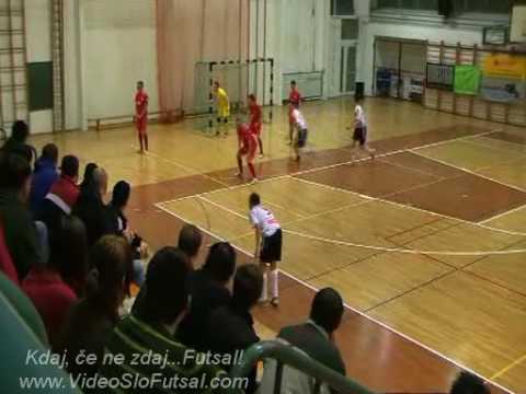 Futsal match 1. SFL Dobovec - Oplast 4:2