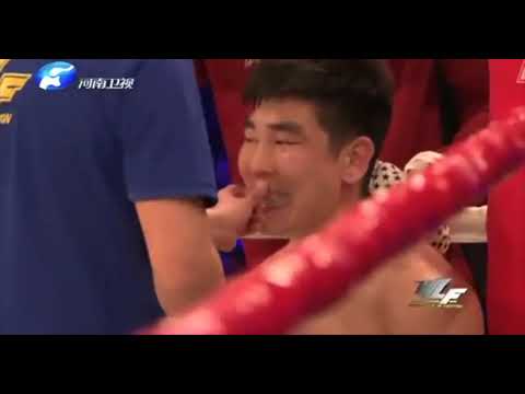 Alex 'The Great' Petroulias (AUS) vs Wing Winlang (CHN)