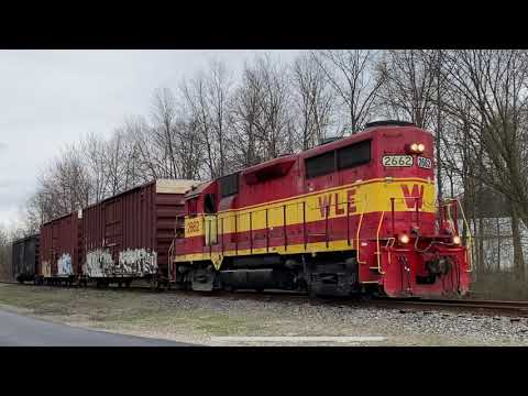 W&LE 2662 LHF with Local 562 on the ABC in Ravenna, Ohio - 3/27/2020