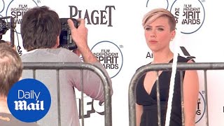 Scarlett Johansson boasts edgy 'do at 2015 Independent Spirits - Daily Mail