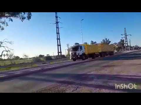 CAMIONES EN CRUCE DE RP158 Y RN19 , SAN FRANCISCO , CORDOBA , ARGENTINA , VIDEO 205