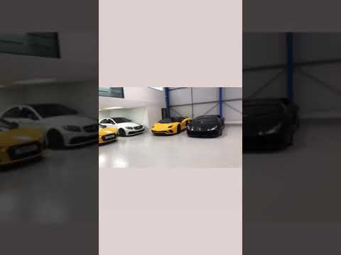 download lagu mp3 mp4 Luton Airport Chauffeur, download lagu Luton Airport Chauffeur gratis, unduh video klip Luton Airport Chauffeur