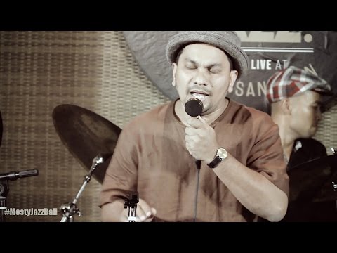 Indra Lesmana & Friends ft. Tompi - Light My Fire @ Mostly Jazz in Bali 09/10/2016 [HD]