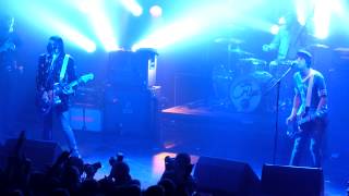THE CRIBS &#39;AN IVORY HAND&#39; NEW SONG @ ELECTRIC BALLROOM, LONDON 12.02.15