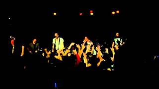 Silverstein - I Am The Arsonist  LIVE (HD)