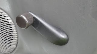 Removing & Installing a Window Crank Handle - Automotive