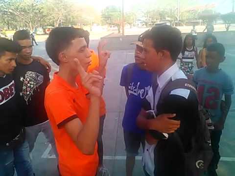 BatallaRHC-MODODESAFIO-(Final)-Esebee VS McProf