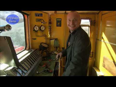 E94: ÖBB 1020 037 vor Güterzug