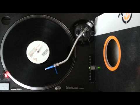 Tiesto feat. Maxi Jazz - Dance For Life (12" Mix)
