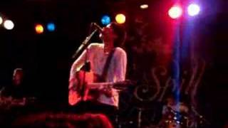 Daphne Loves Derby - Bedroom Demo